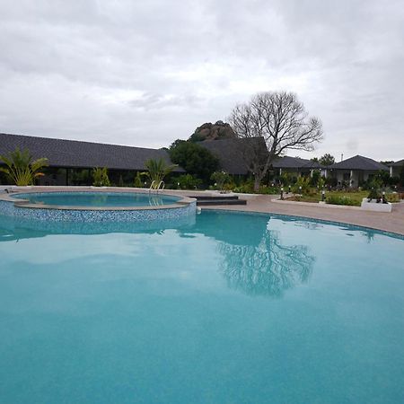 Q Mango Resort Rāmanagaram Exteriér fotografie